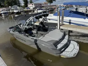 2020-mastercraft-nxt20-146423-image2.webp