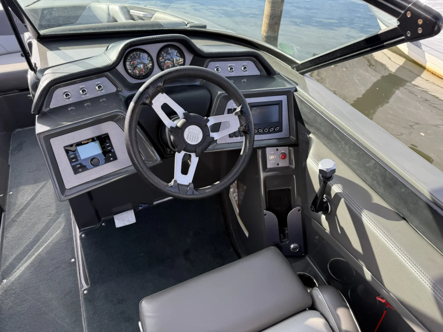 2020 MasterCraft NXT 20