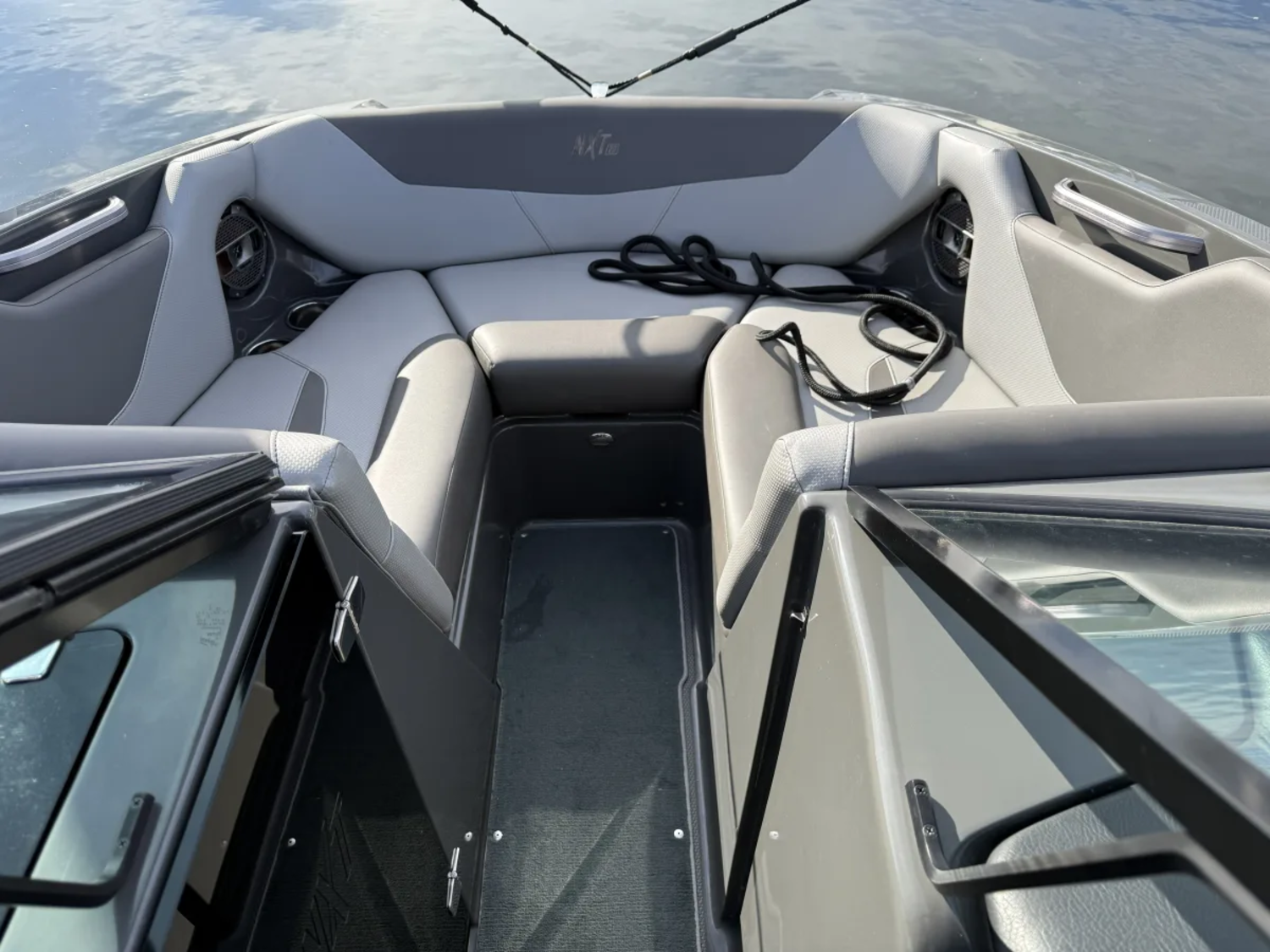 2020 MasterCraft NXT 20