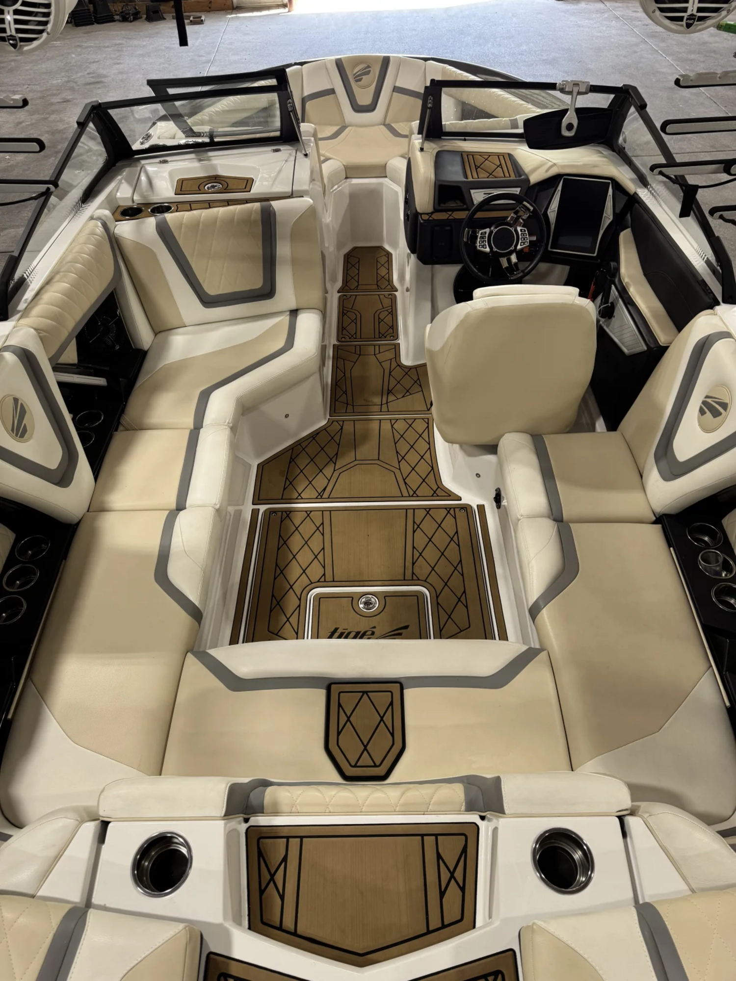 2022 Tige Boats 21ZX