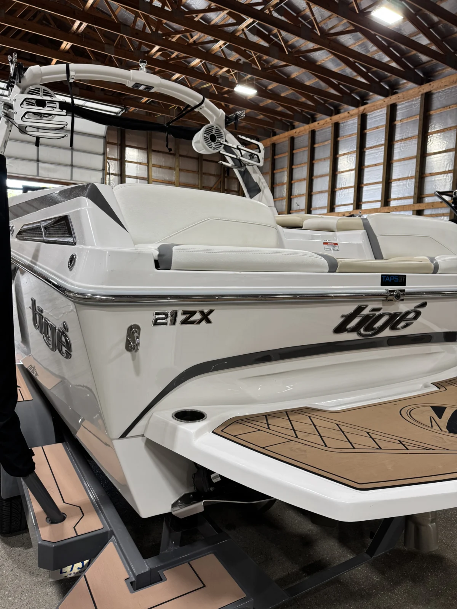 2022 Tige Boats 21ZX