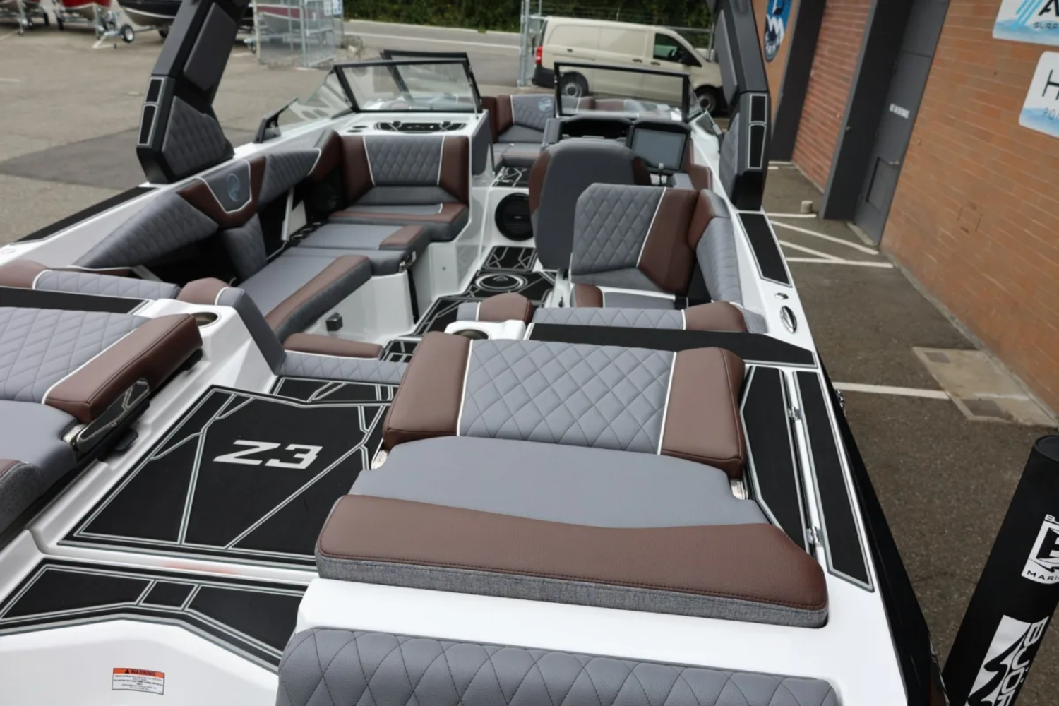 2027 Tige Z3