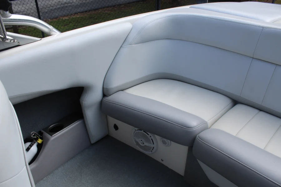 2003-mastercraft-x10-146438-image14
