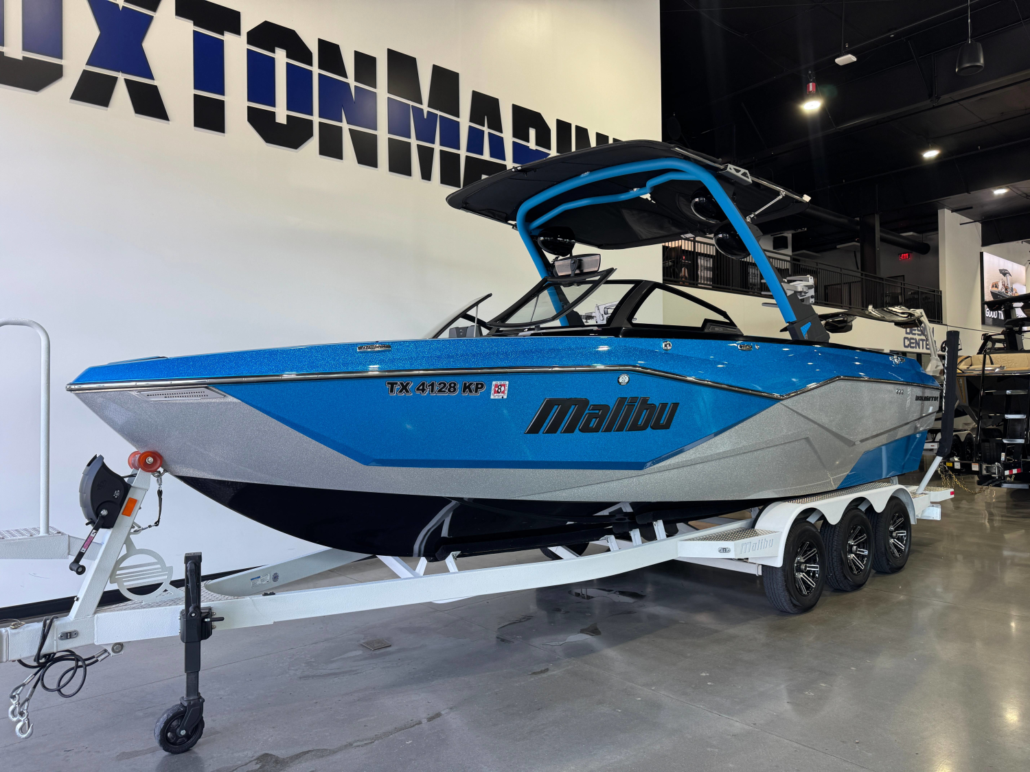 2022 Malibu Wakesetter 25 LSV