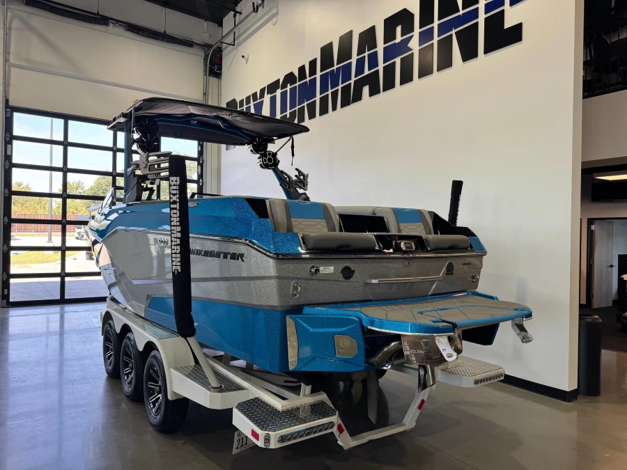 2022-malibu-wakesetter-25-lsv-146443-image5