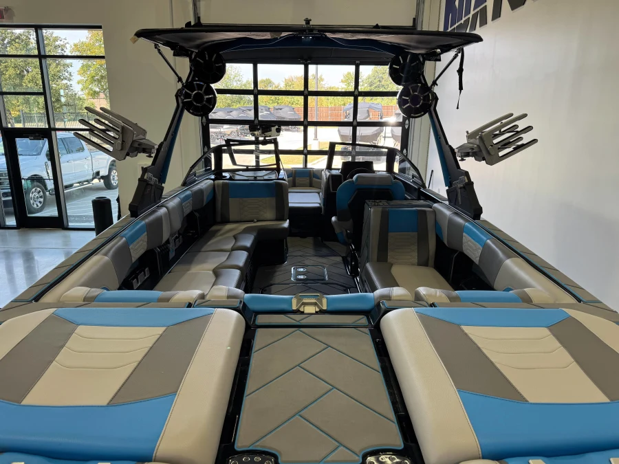 2022-malibu-wakesetter-25-lsv-146443-image9