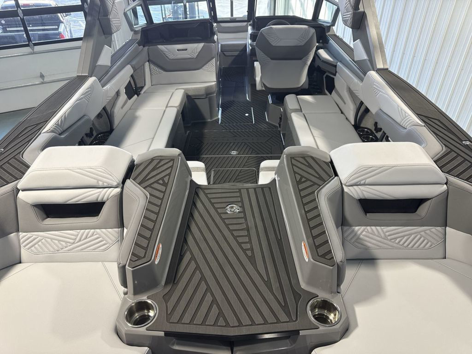 2027 Mastercraft Xstar 23