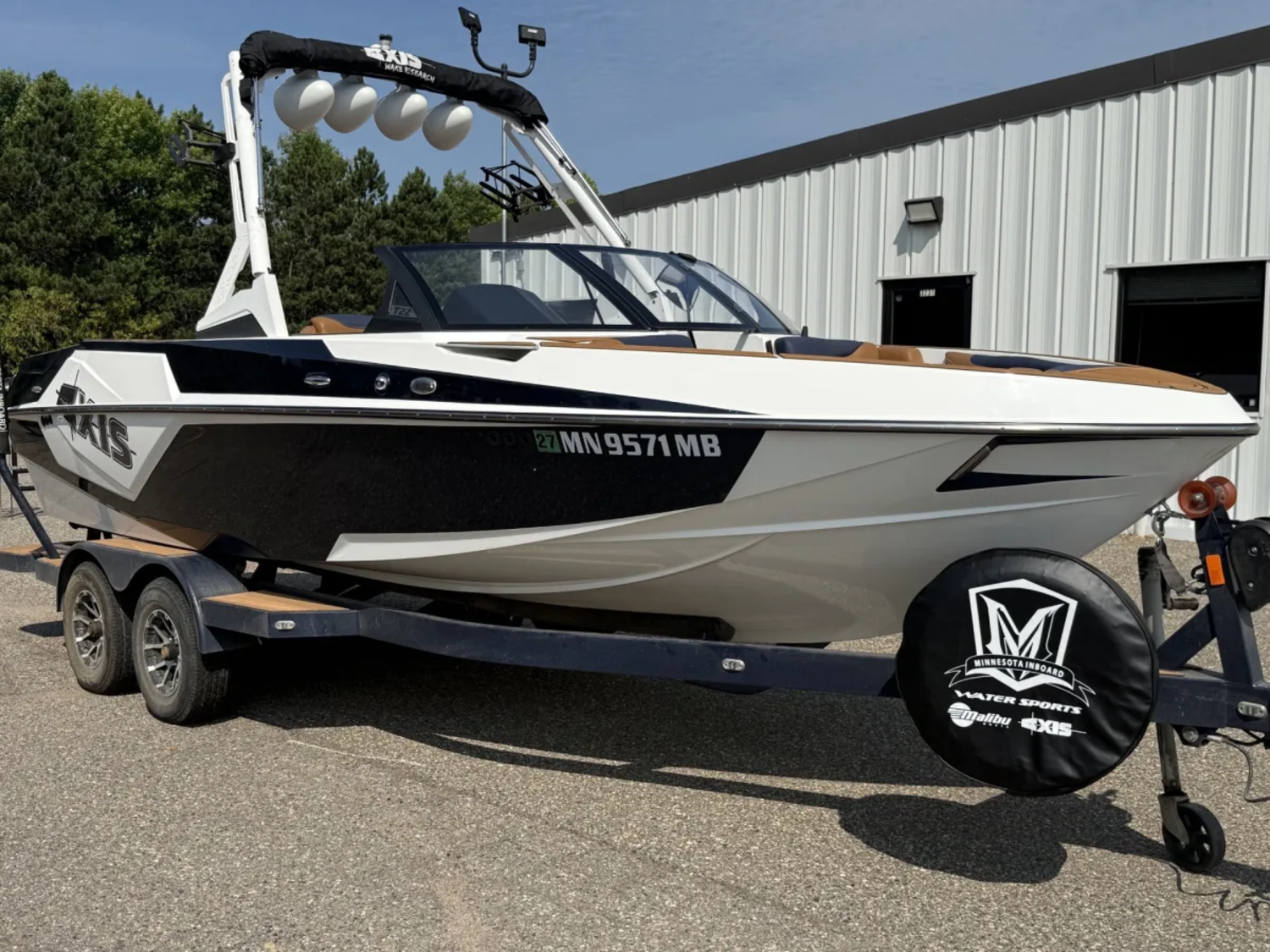 2021 Axis T22