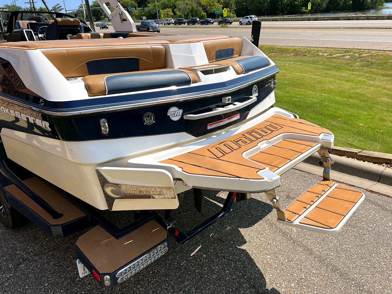 2020 Malibu 25 LSV
