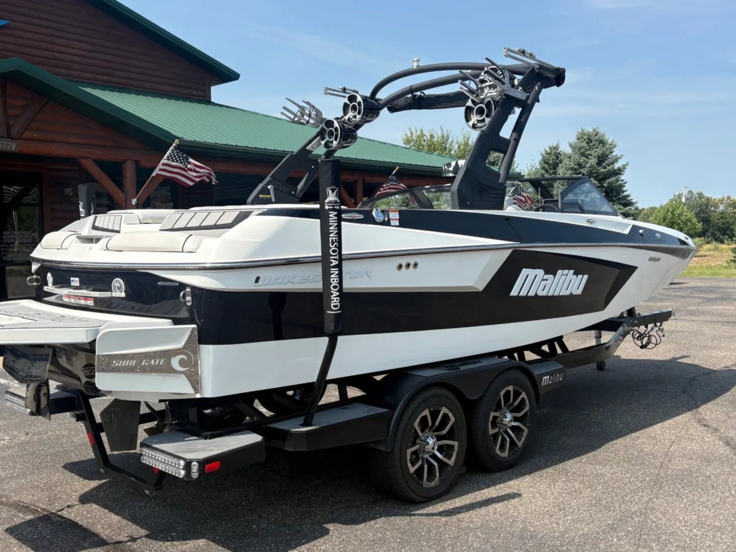 2020 Malibu 23 MXZ