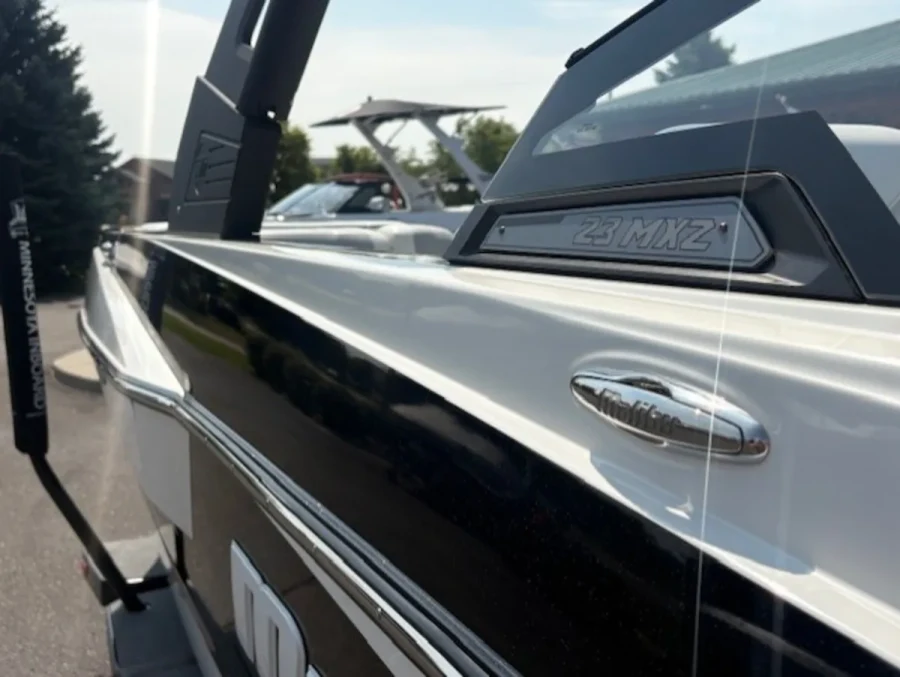 2020-malibu--wakesetter-23-mxz-146459-image6.webp