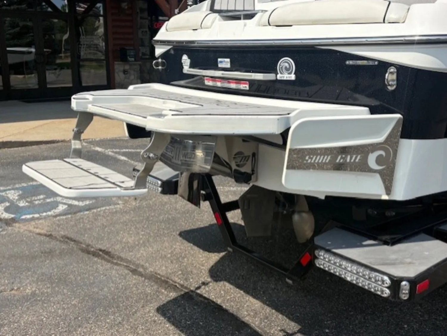 2020 Malibu 23 MXZ