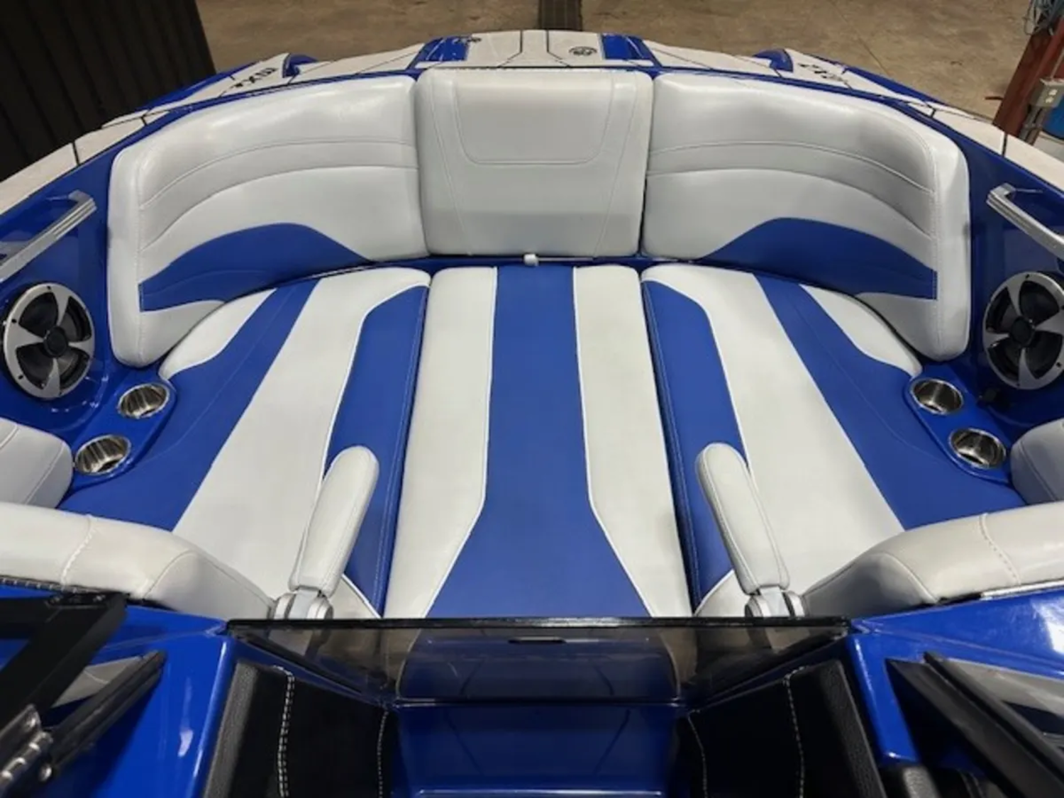 2020 Malibu 22 MXZ