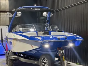 2020-malibu-wakesetter-22-mxz-146460-image7.webp