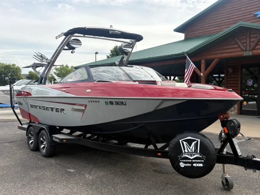 2014-malibu-wakesetter-23-lsv-146470-image2.webp