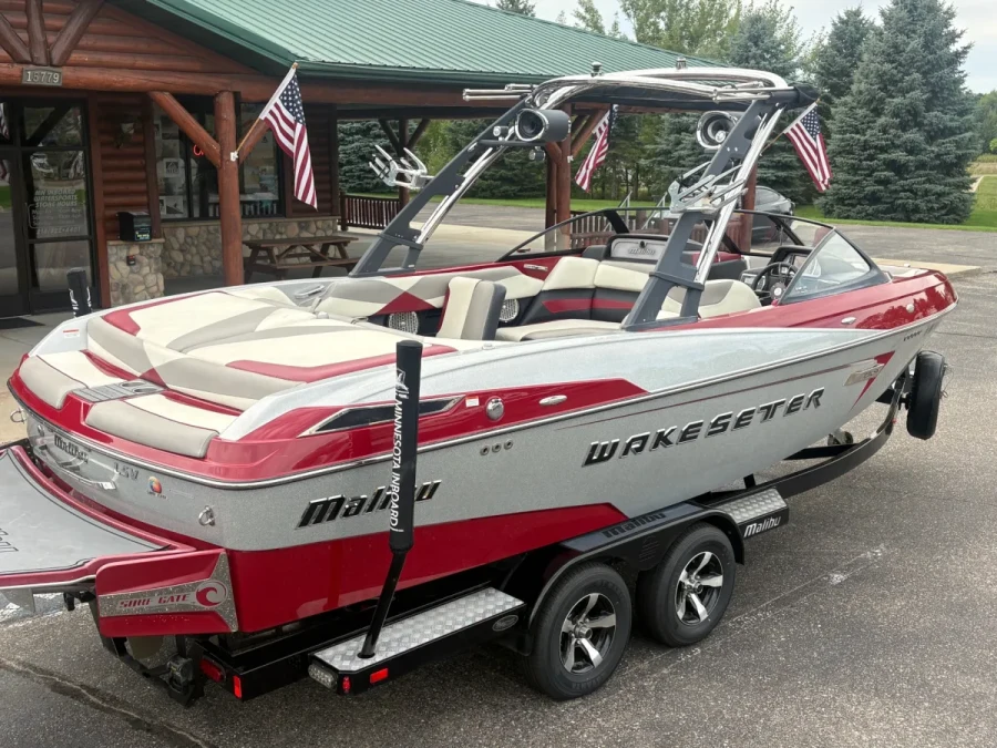 2014-malibu-wakesetter-23-lsv-146470-image5.webp