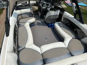 2010-malibu-wakesetter-23-lsv-146472-image6.webp