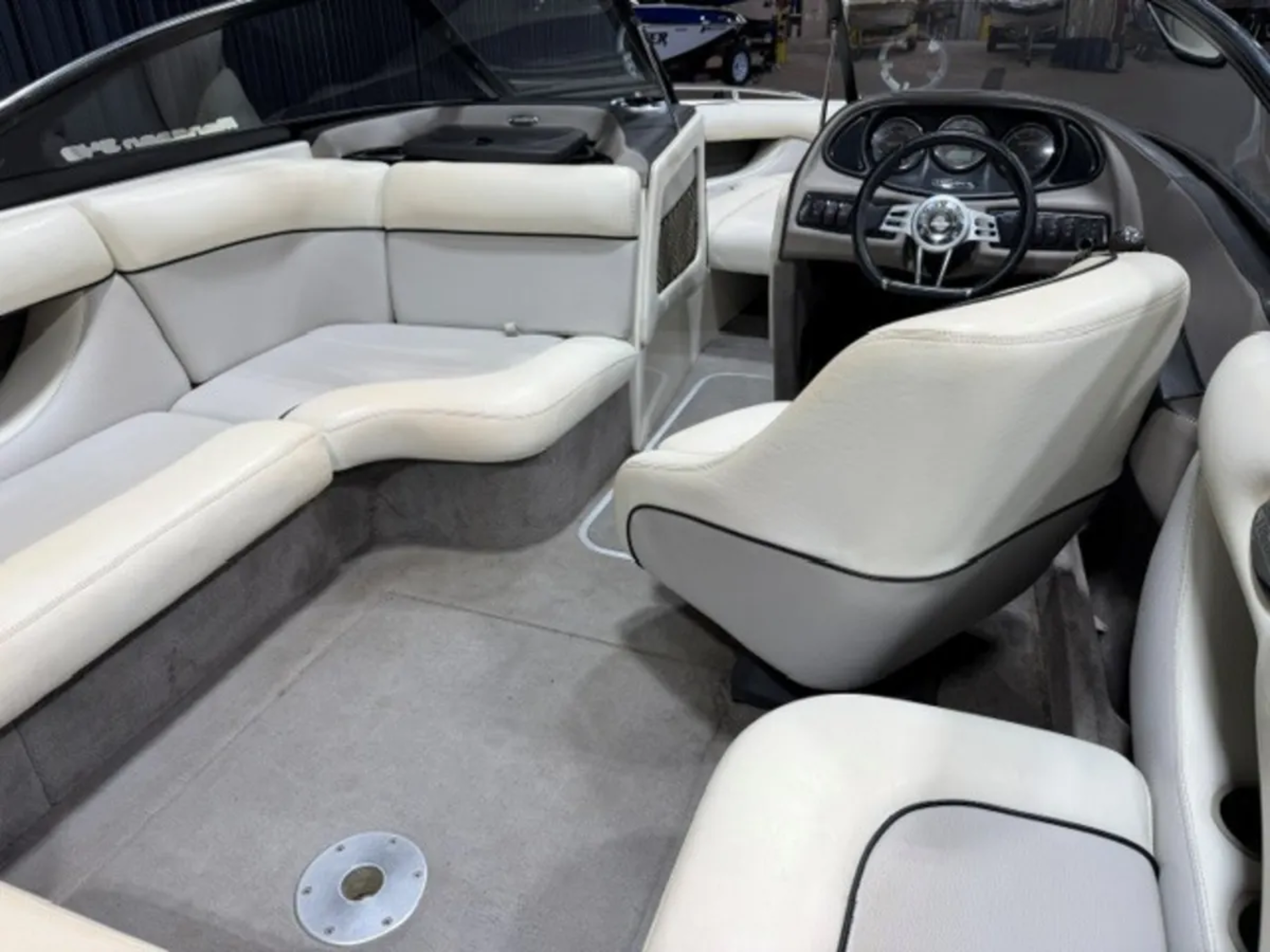 2004 Malibu Sunscape 21