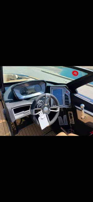 2022-mastercraft-xt24-146481-image5.webp