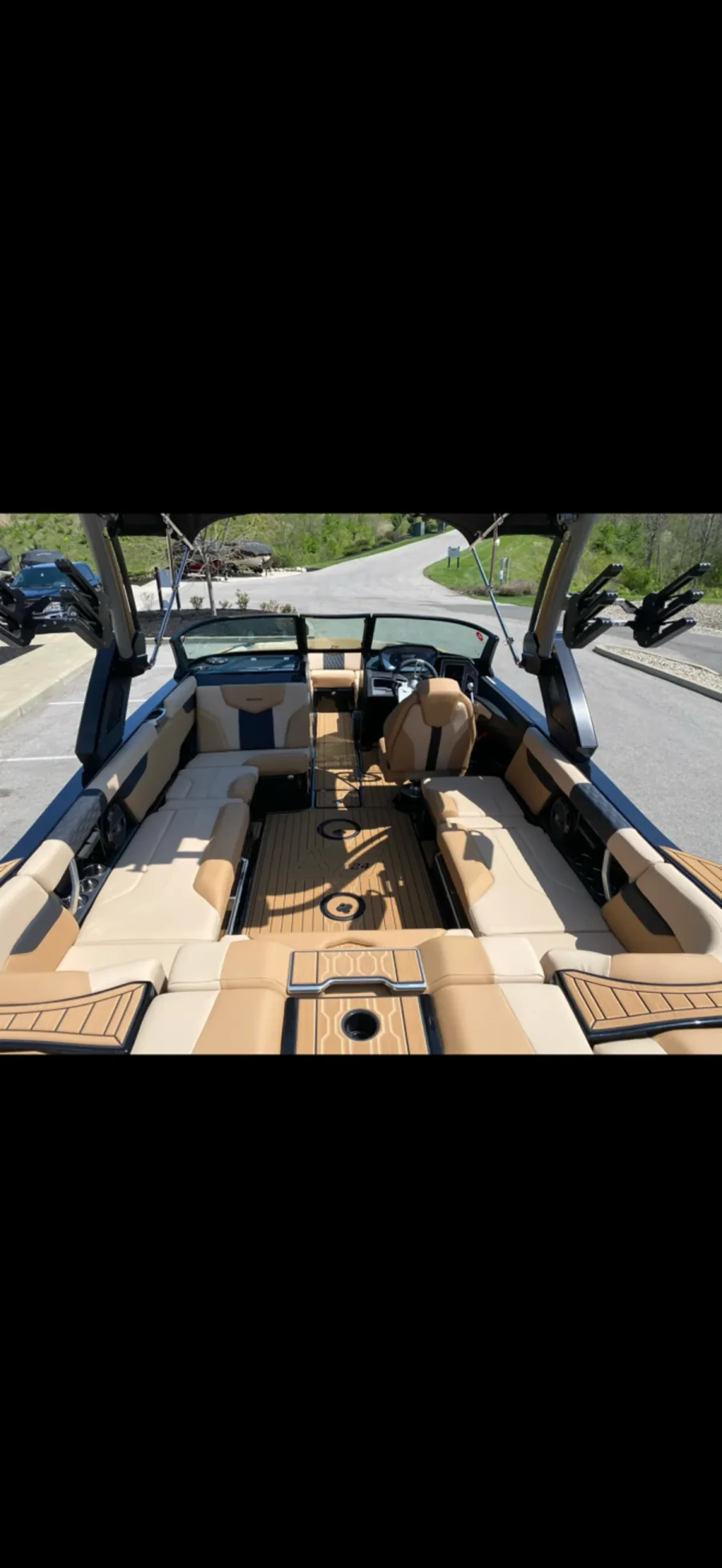 2022-mastercraft-xt24-146481-image9.webp