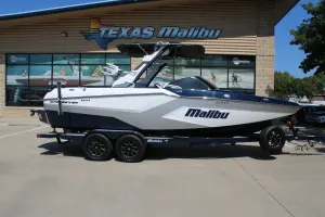 2026-malibu--wakesetter-23-mxz-146482-image0.webp