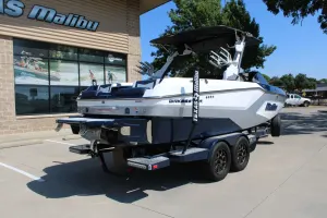 2026-malibu--wakesetter-23-mxz-146482-image6.webp