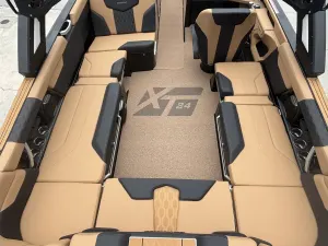2026-mastercraft-xt24-146483-image6.webp