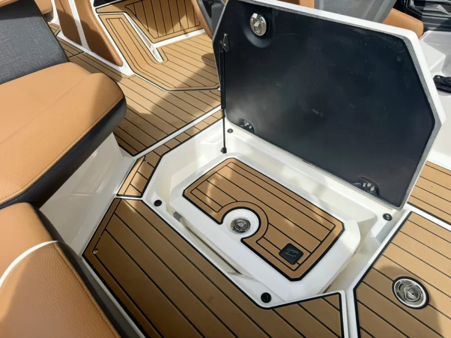 2023-nautique-g23-146498-image18.webp