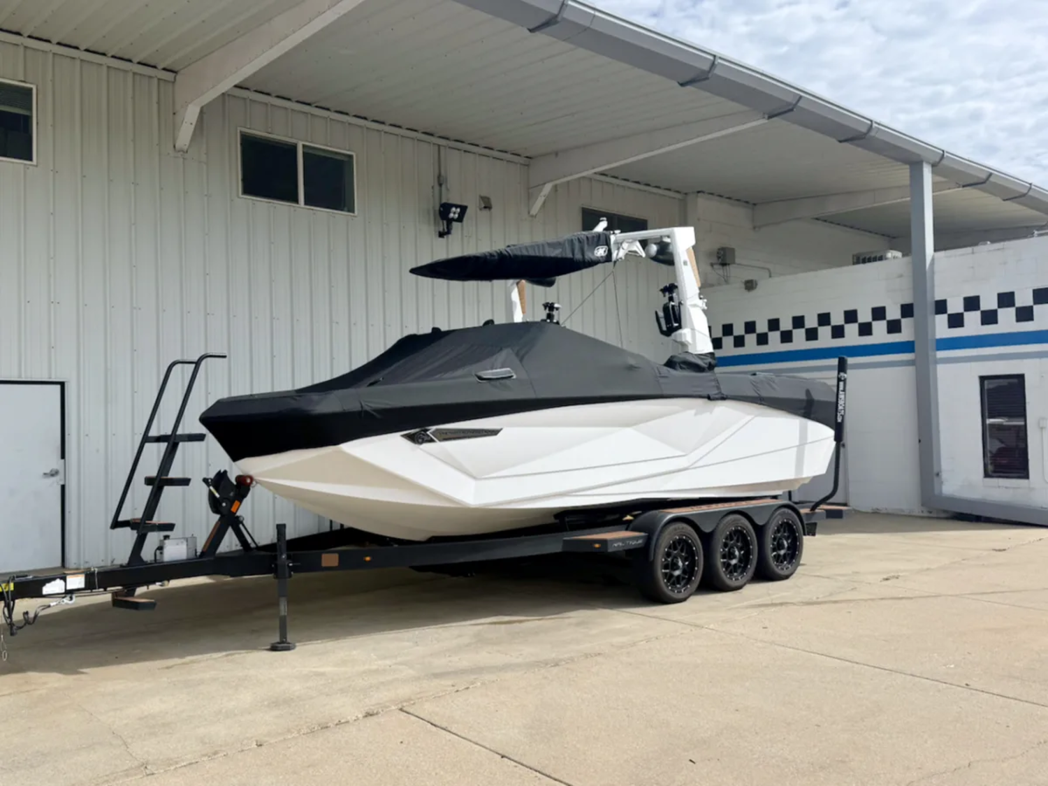 2023 Nautique G23