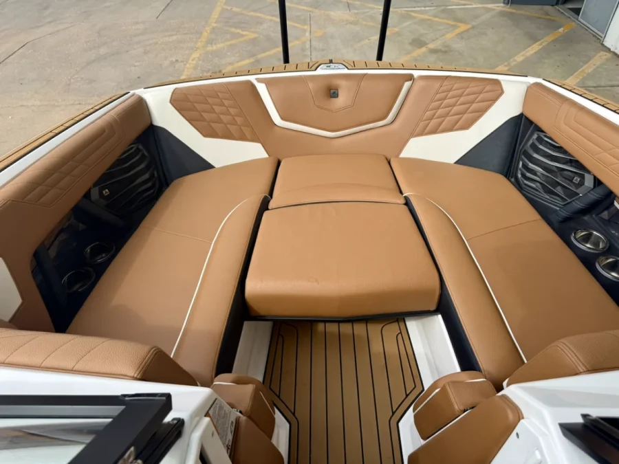2023-nautique-g23-146498-image21.webp
