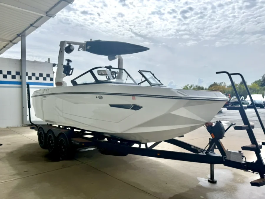 2023-nautique-g23-146498-image6.webp