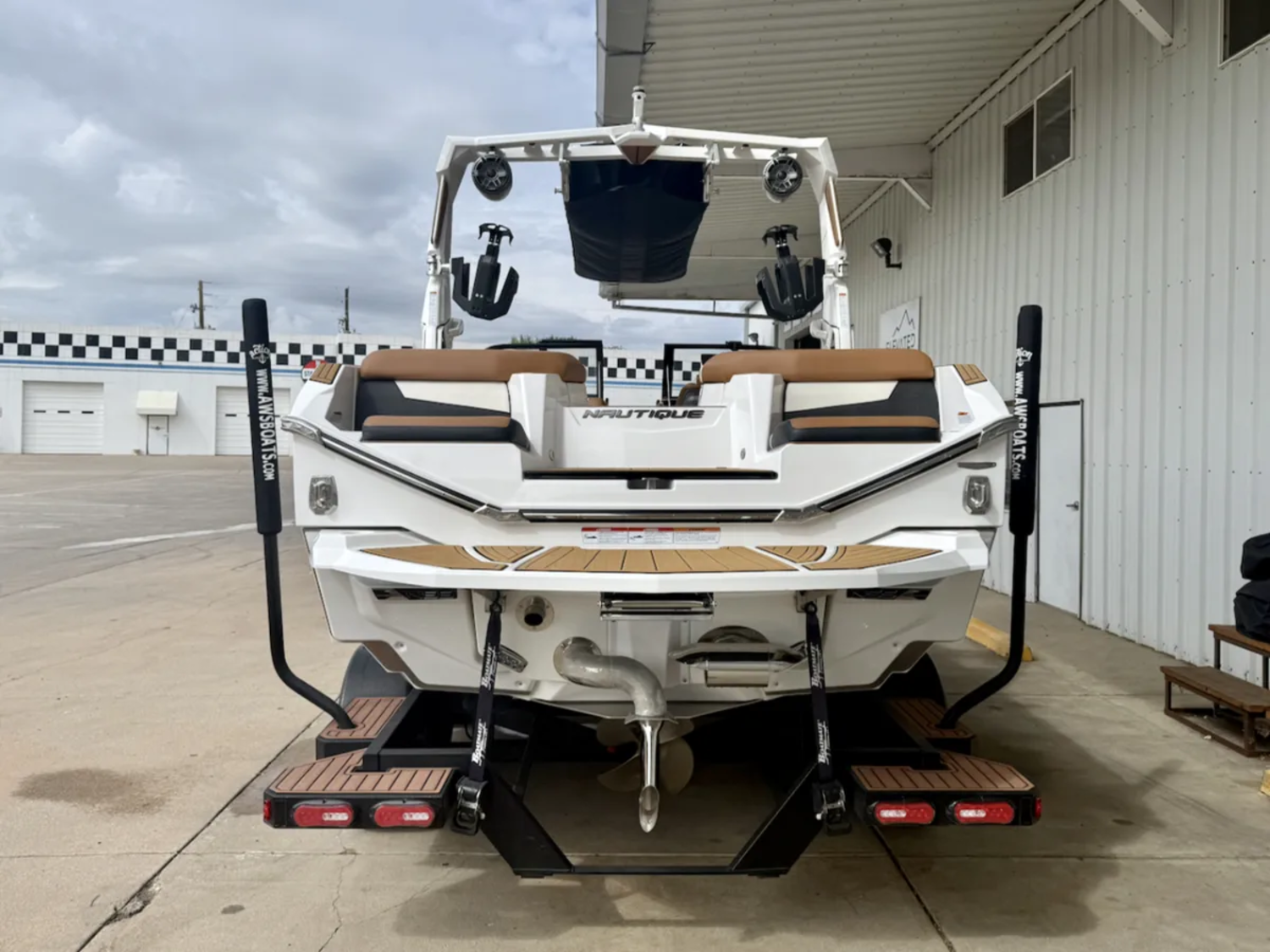 2023 Nautique G23
