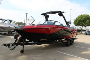 2027-malibu-wakesetter-23-lsv-146506-image3.webp