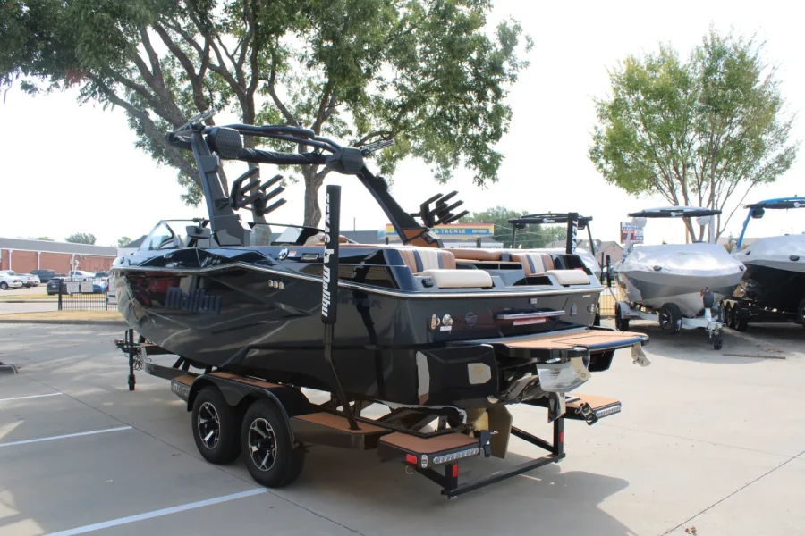 2027-malibu-wakesetter-22-lsv-146512-image5.webp