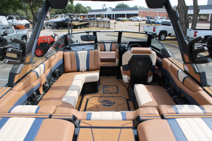 2027-malibu-wakesetter-22-lsv-146512-image9.webp