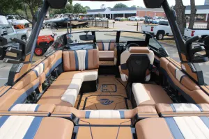 2027-malibu-wakesetter-22-lsv-146512-image9.webp