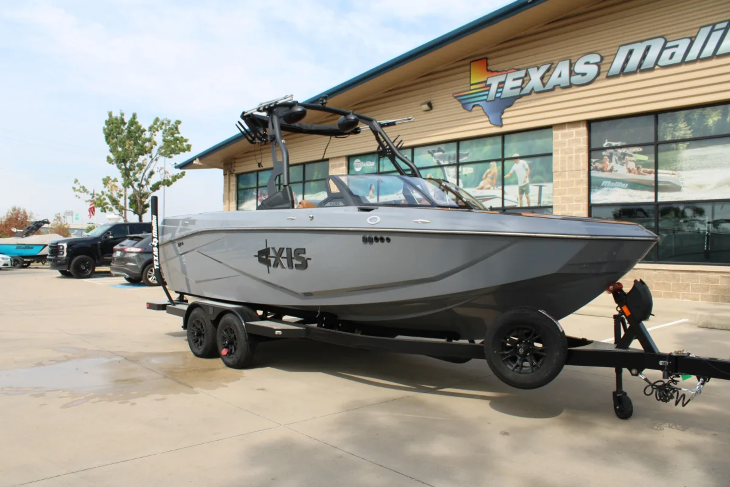 2027 Axis T235