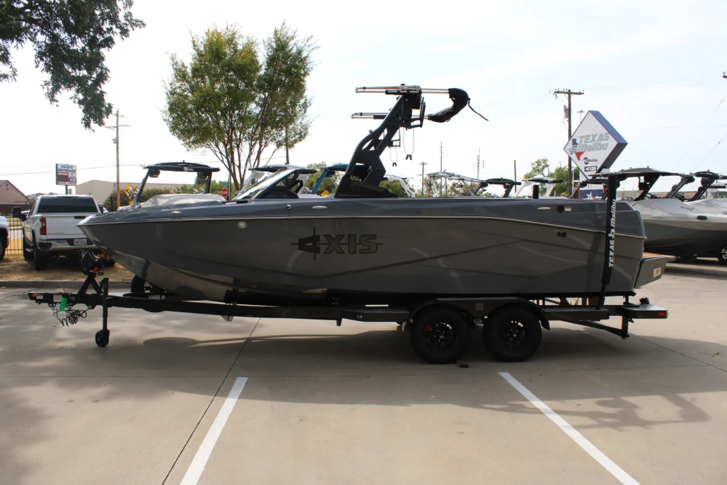 2027 Axis T235