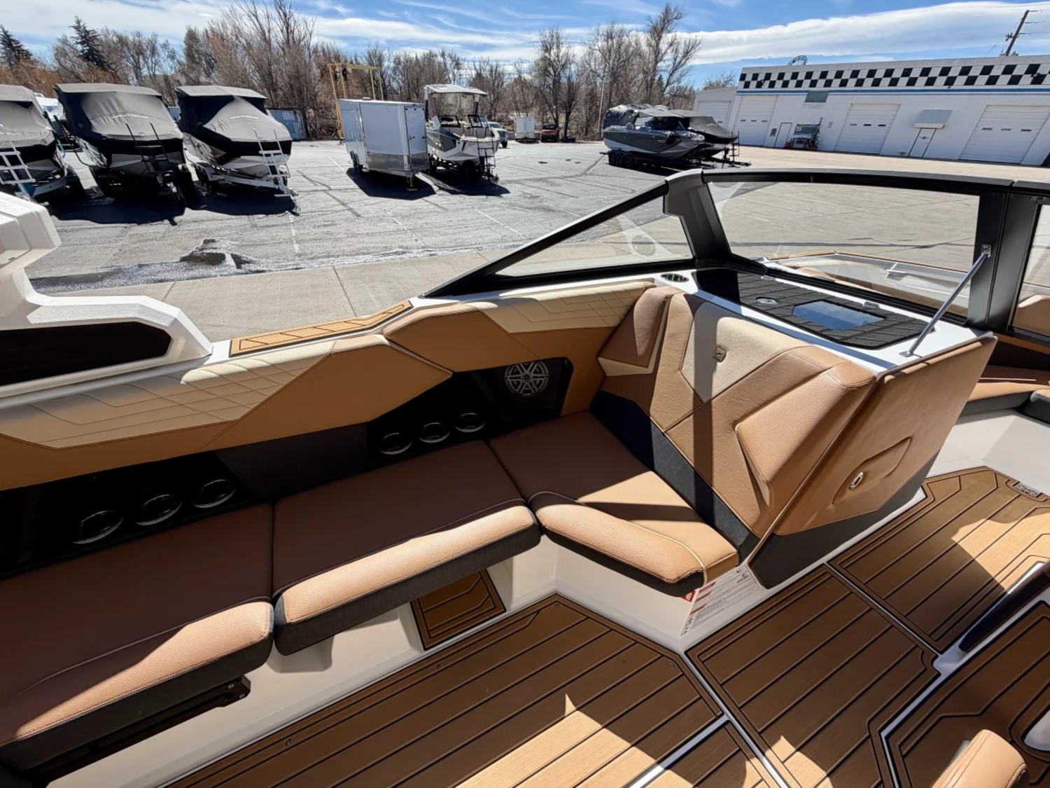 2026 Nautique S21