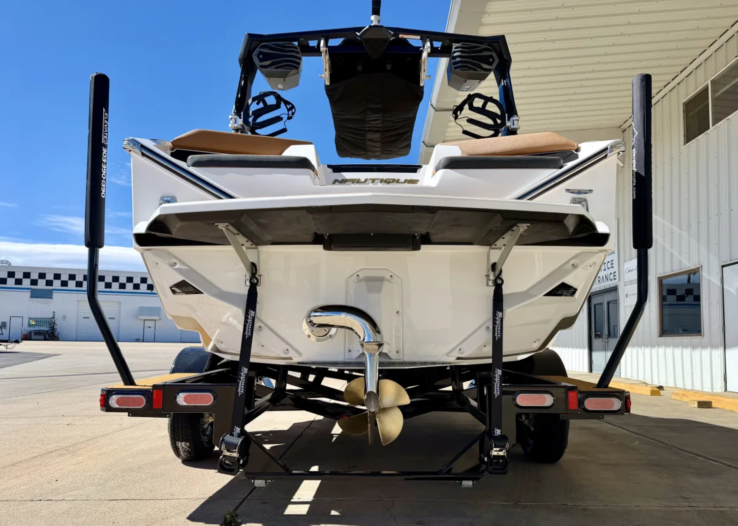 2026 Nautique S21
