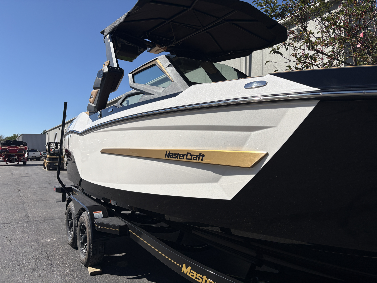 2027 MasterCraft X24
