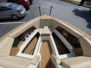 2027-nautique-s23-146524-image16