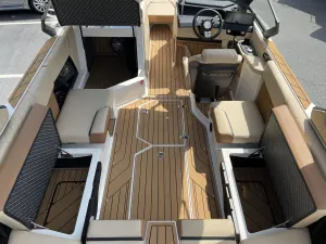 2027-nautique-s23-146524-image24