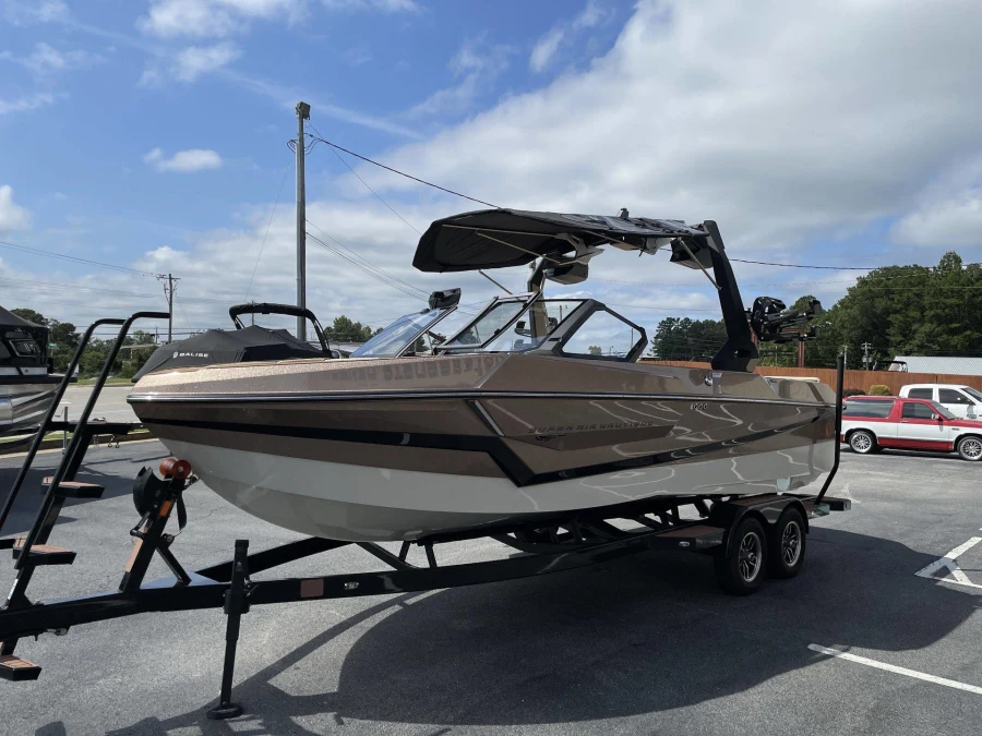 2027-nautique-s23-146524-image2