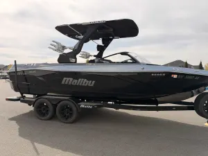 2024-malibu-wakesetter-23-lsv-146531-image1