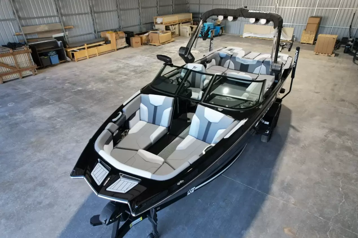2027 Mastercraft XT24