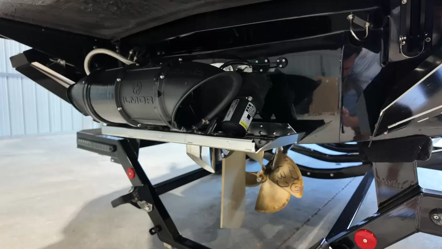 2027 Mastercraft XT24