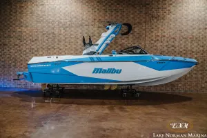 2027-malibu-wakesetter-23-lsv-146536-image1