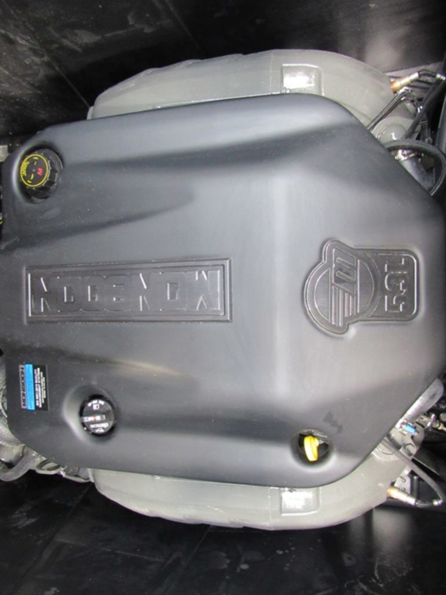 2027 Axis Wake Research T235