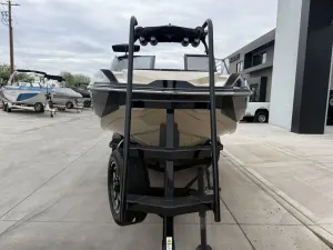 2023 SUPRA SL 450 Icon